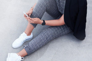 phone addiction, costes fashion